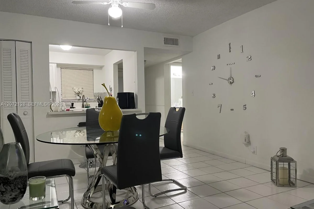 6505 Winfield Blvd #B-25, Margate: photo 1 of 13
