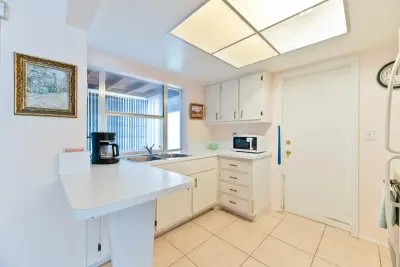 4500 NW 47th Ct, Tamarac: photo 1 of 27
