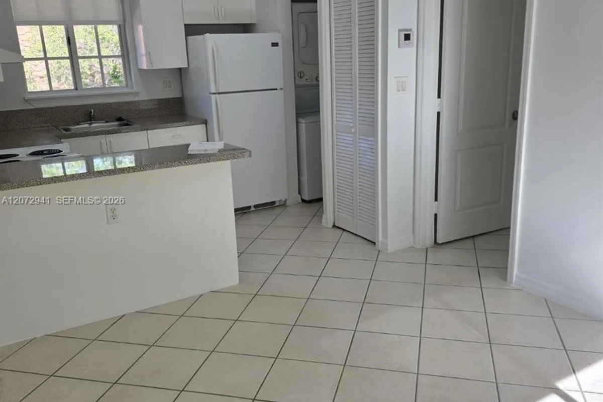 3090 Bird Ave #303, Miami: photo 1 of 13
