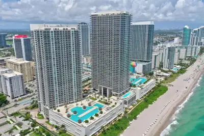 1830 S Ocean Dr #1912, Hallandale Beach: photo 1 of 46