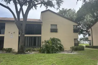 3751 Cocoplum Cir #3564, Coconut Creek: photo 1 of 25