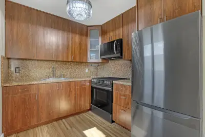 81 Saxony B, Delray Beach: photo 1 of 23