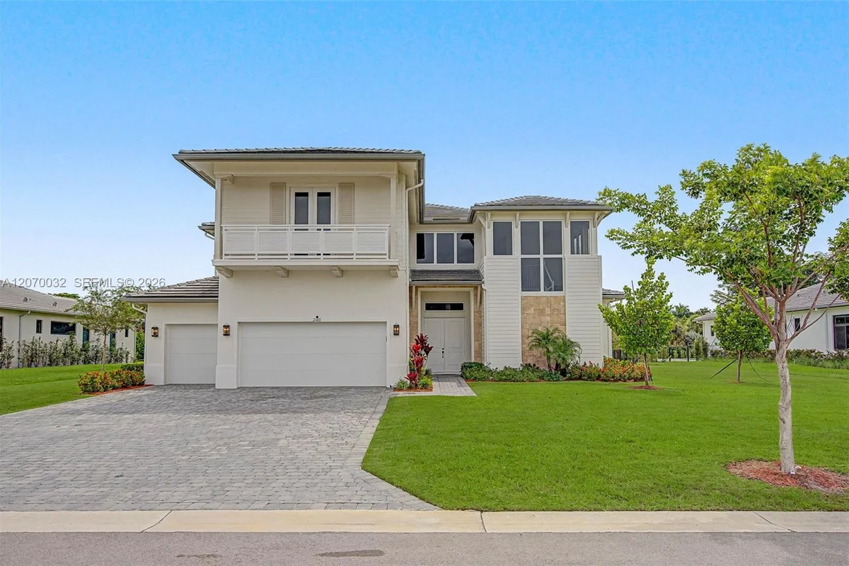 2440 SW 122nd Ter, Davie: photo 1 of 50