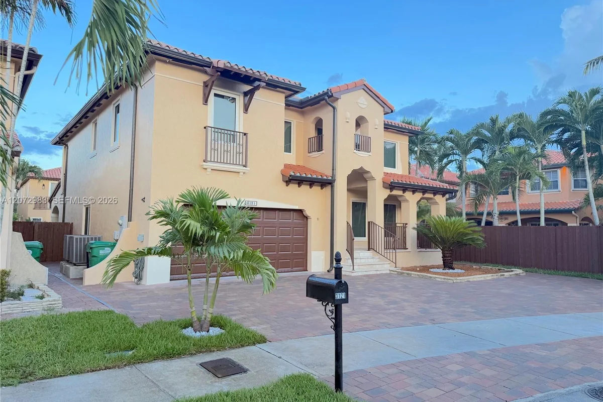3121 SW 156th Ave, Miami: photo 1 of 31