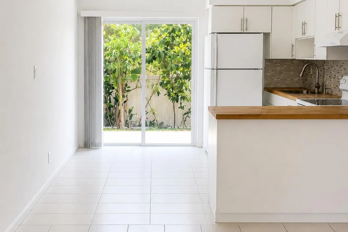 1718 Juno Rd #3, North Palm Beach: photo 1 of 10