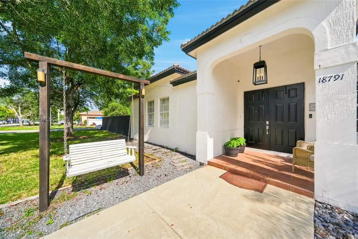 18791 SW 356th St, Homestead: photo 1 of 45