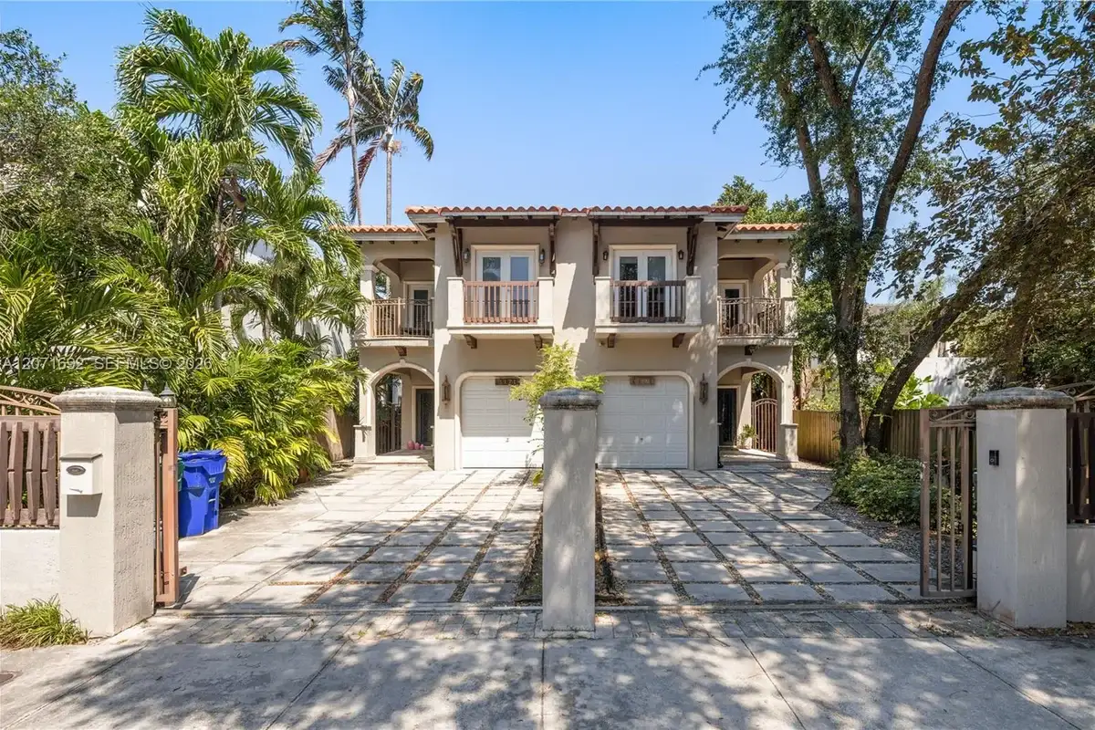 3173 Indiana St, Miami: photo 1 of 17