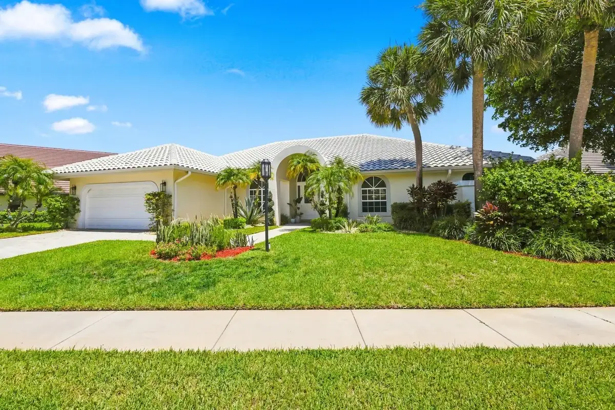 10739 Stonebridge Blvd, Boca Raton: photo 1 of 75