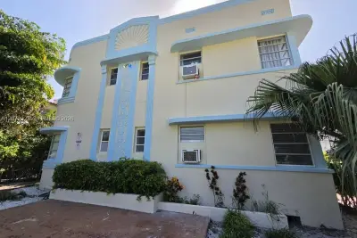 850 Jefferson Ave #12A, Miami Beach: photo 1 of 11