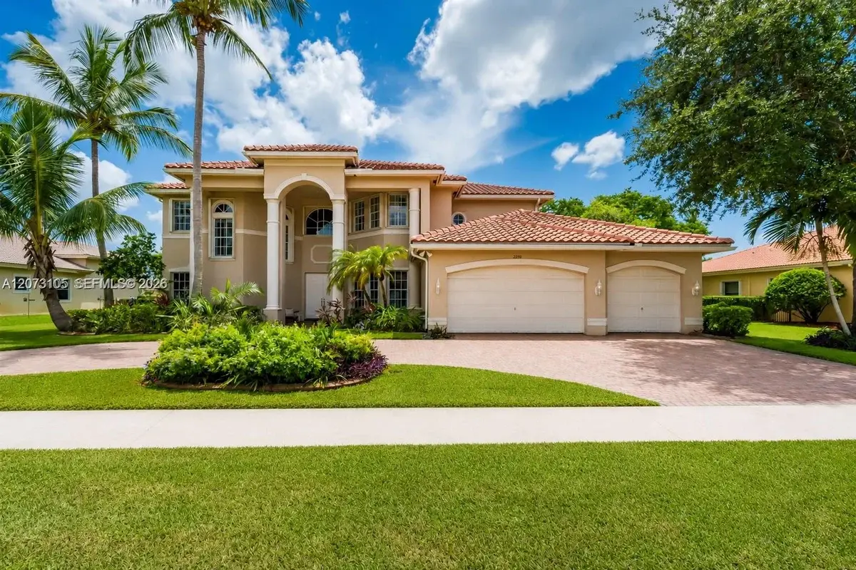 15190 SW 34th St, Davie: photo 1 of 72