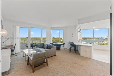 4401 Collins Ave #915, Miami Beach: photo 1 of 56