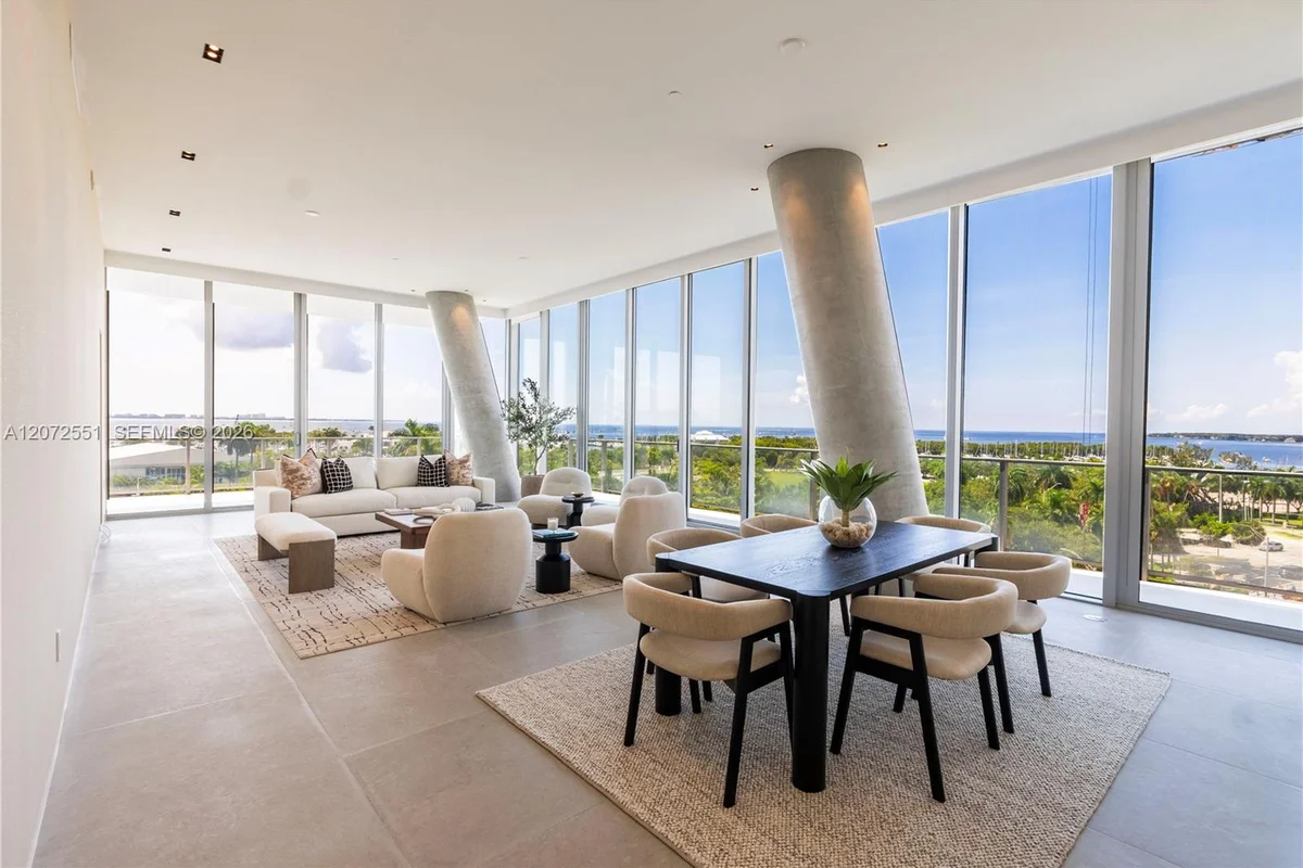 2675 S Bayshore Dr #602S, Miami: photo 1 of 51