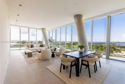 2675 S Bayshore Dr #602S, Miami: photo 1 of 51