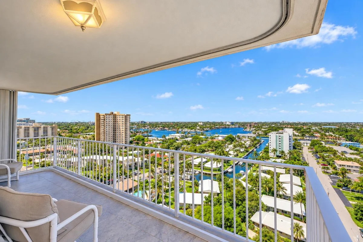 1010 S Ocean Blvd #1609, Pompano Beach: photo 1 of 36