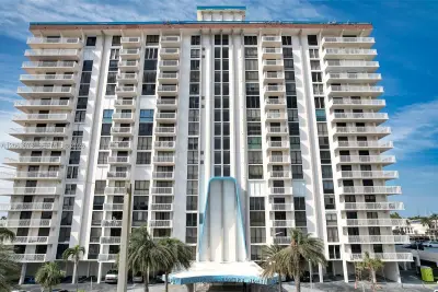 1500 S Ocean Dr #7J, Hollywood: photo 1 of 55