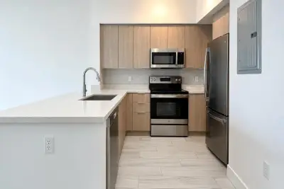 601 E Dania Beach Blvd #1008, Dania Beach: photo 1 of 25