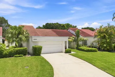 11190 Stonybrook Ln, Boynton Beach: photo 1 of 45