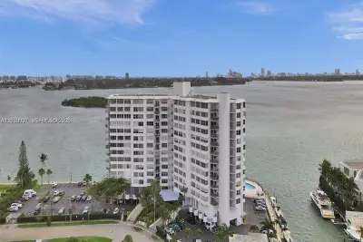 11930 N Bayshore Dr #1407, North Miami: photo 1 of 46