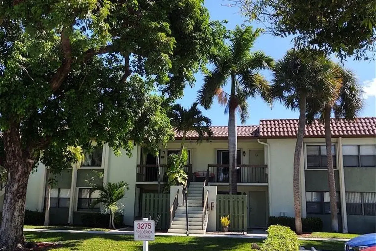 3275 Frederick Blvd #12D, Delray Beach: photo 1 of 18