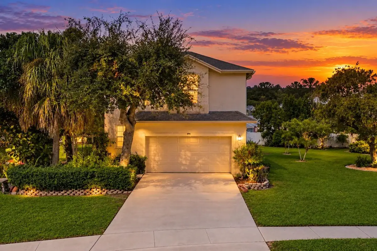 6060 Azalea Cir, West Palm Beach: photo 1 of 30
