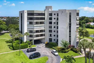 6372 La Costa Dr #501, Boca Raton: photo 1 of 30