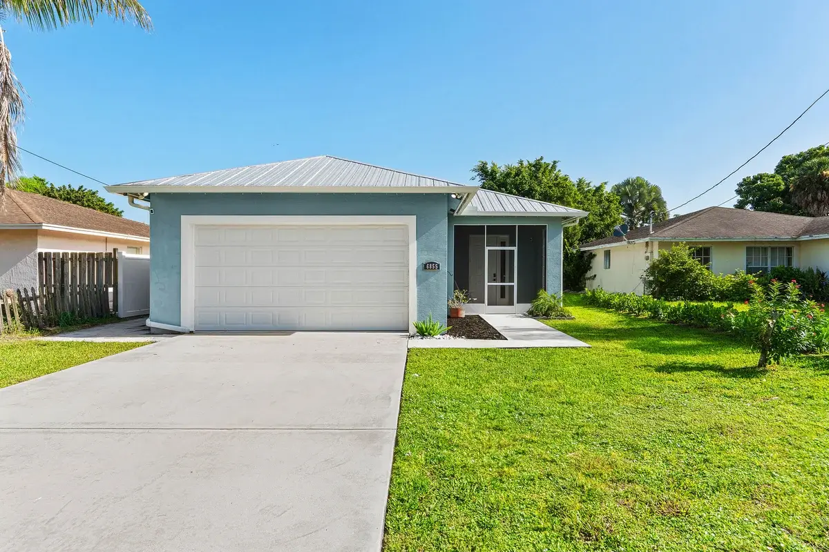 6855 4th St, Jupiter: photo 1 of 31