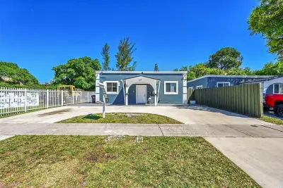526 NW 15th Way, Fort Lauderdale: photo 1 of 55