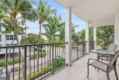 191 SE 20th Ave #312, Deerfield Beach: photo 1 of 70