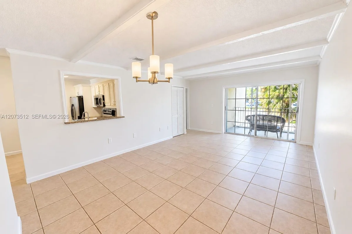 15761 SW 137 Ave #202, Miami: photo 1 of 32
