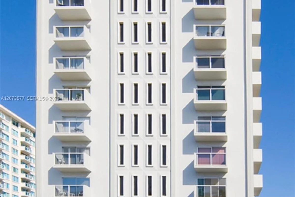 5313 Collins Ave #404, Miami Beach: photo 1 of 25