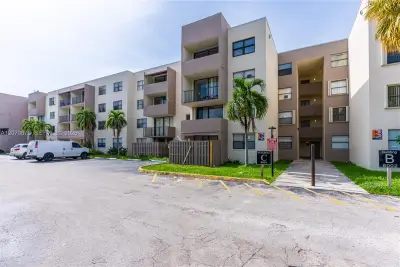 8004 SW 149th Ave #C216, Miami: photo 1 of 17