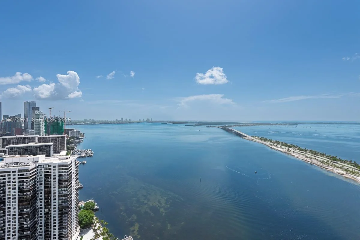 175 SE 25th Rd #3504, Miami: photo 1 of 43
