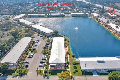 1000 SW 11th Ave #2E, Hallandale Beach: photo 1 of 44