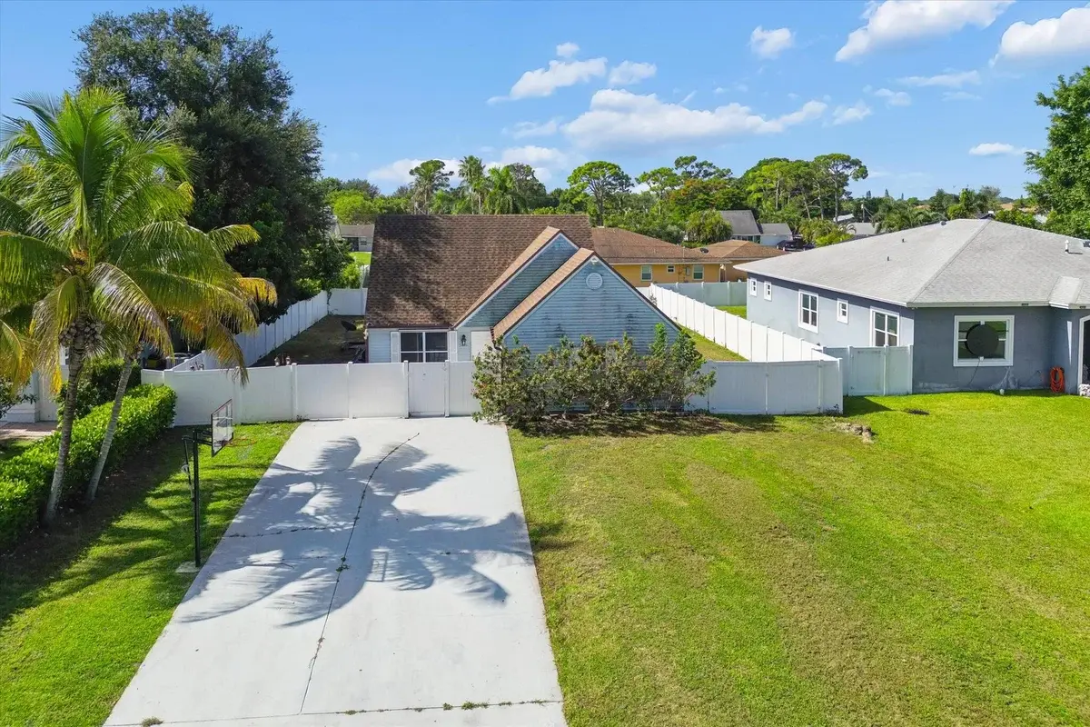 5414 Sunrise Blvd, Delray Beach: photo 1 of 35