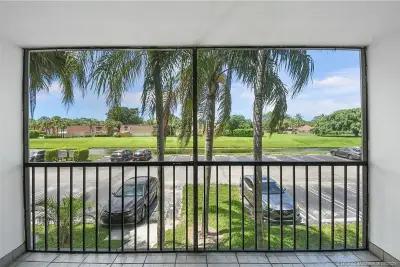 1008 Green Pine Blvd #A2, West Palm Beach: photo 1 of 26