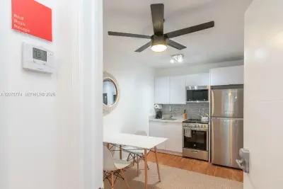6509 NE 5th Ave #RED, Miami: photo 1 of 15