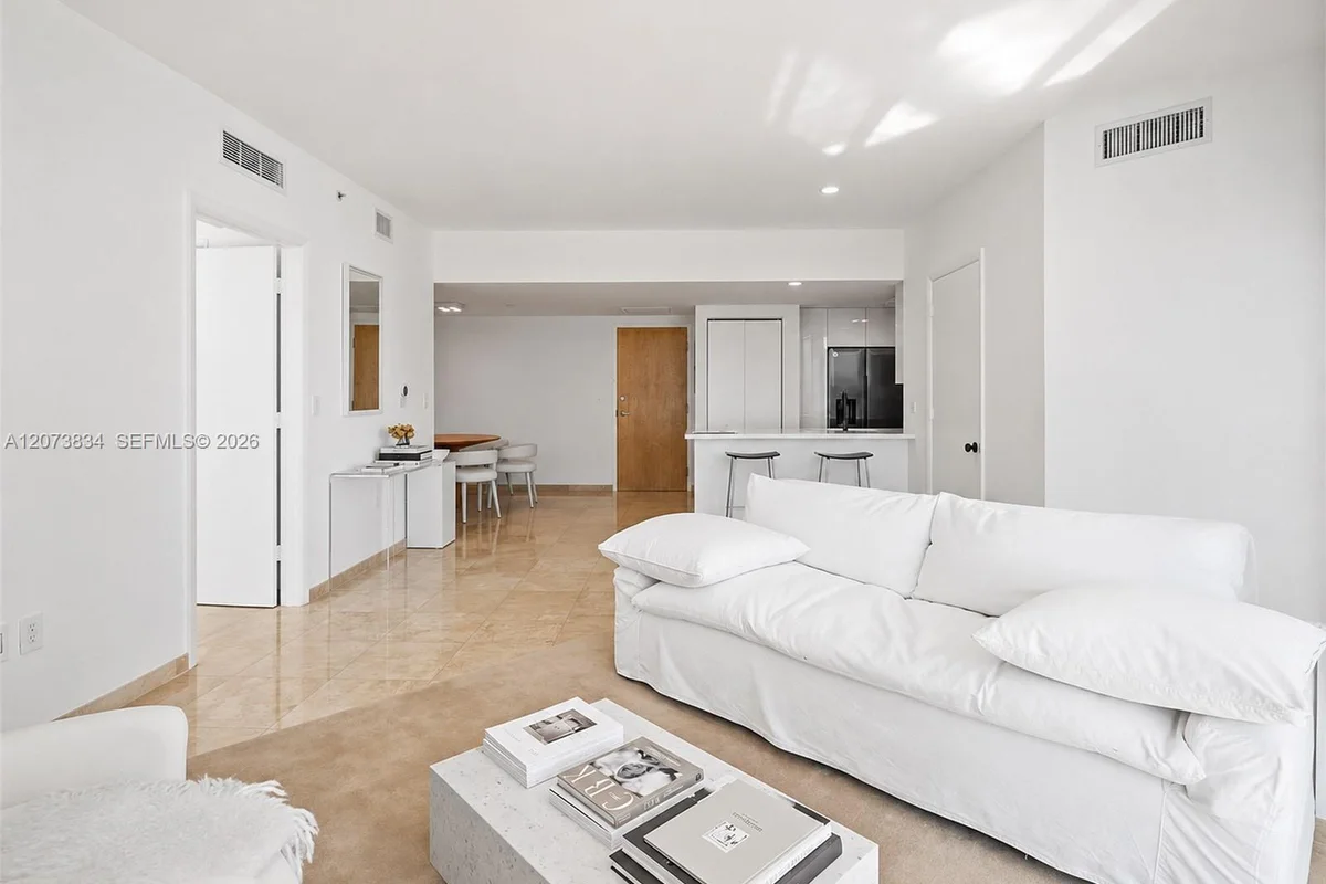 350 S Miami Ave #2304, Miami: photo 1 of 45