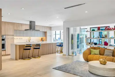 835 NE 120th St, Biscayne Park: photo 1 of 50