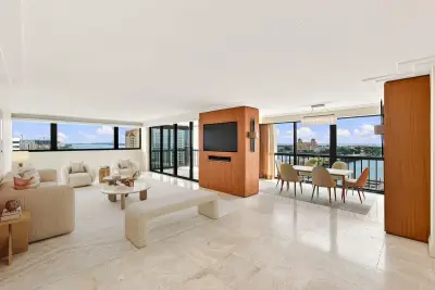 400 N Flagler Dr #1701, West Palm Beach: photo 1 of 43