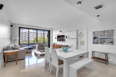 251 Crandon Blvd #431, Key Biscayne: photo 1 of 36