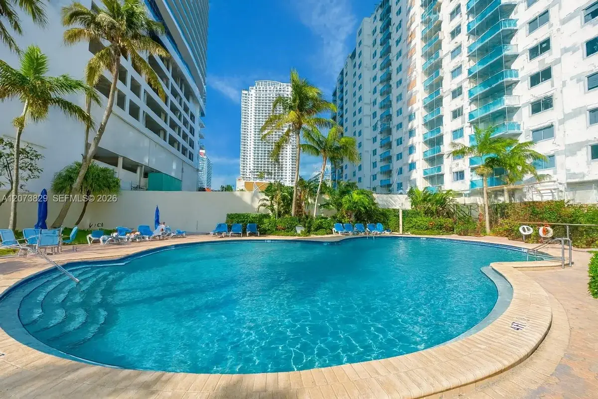 4001 S Ocean Dr #3J, Hollywood: photo 1 of 28