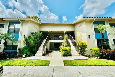 1541 Balfour Point Dr #D, West Palm Beach: photo 1 of 3