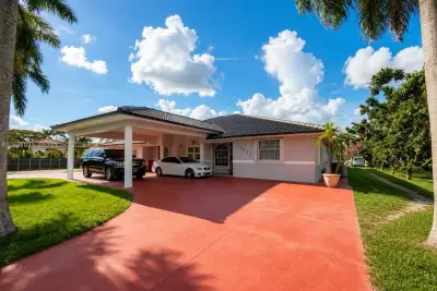 20835 SW 236th St, Homestead: photo 1 of 21