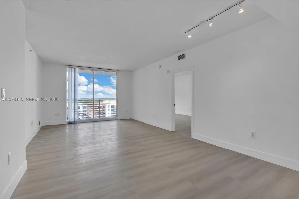 18800 NE 29th Ave #LP1022, Aventura: photo 1 of 31