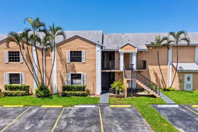 1080 N Franklin Ave #1080E, Homestead: photo 1 of 25