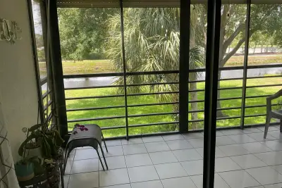 2910 SW 22nd Cir #212E, Delray Beach: photo 1 of 23