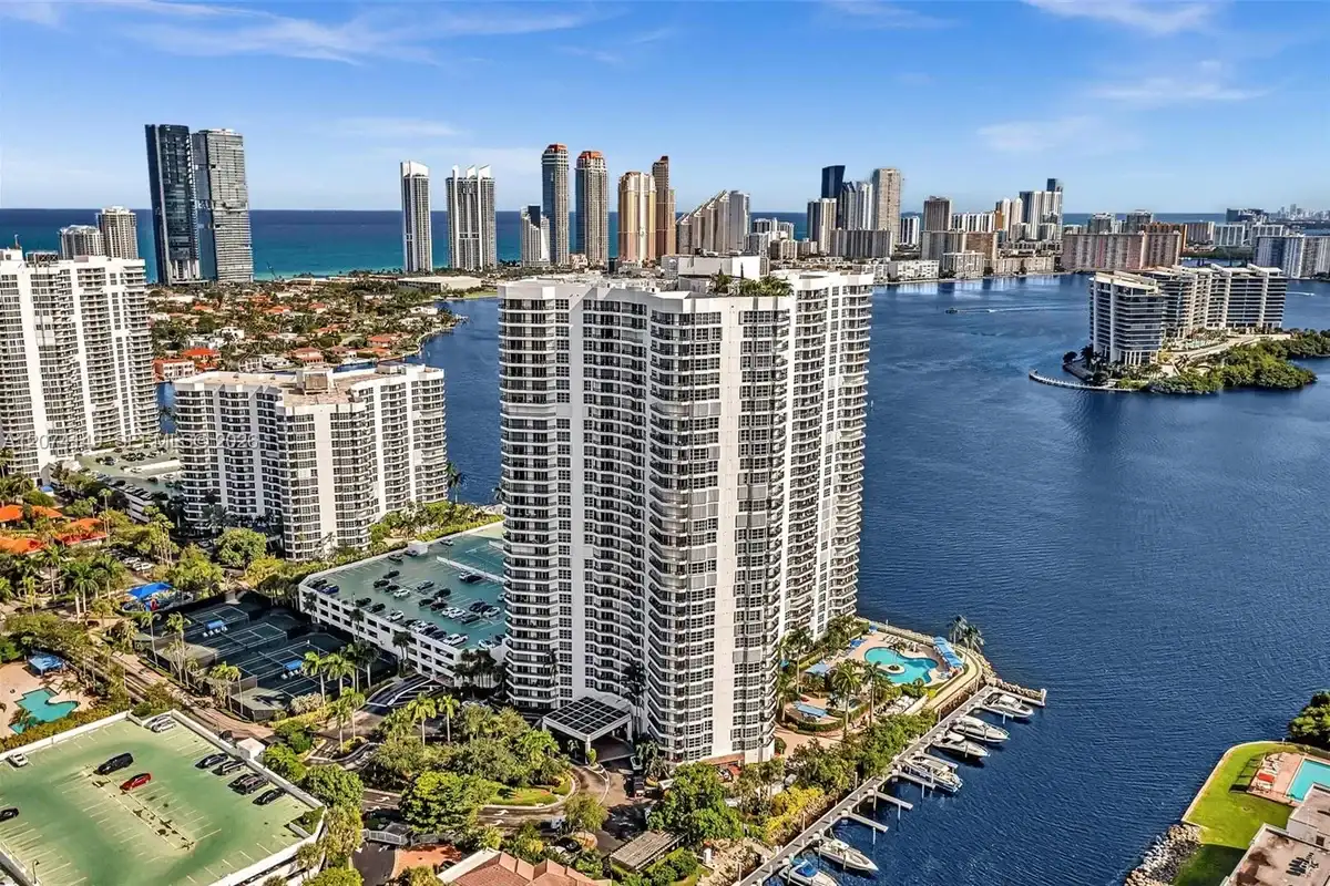 3530 Mystic Pointe Dr #411, Aventura: photo 1 of 39