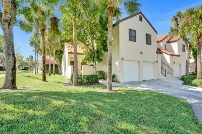 12 Via De Casas Sur #101, Boynton Beach: photo 1 of 19