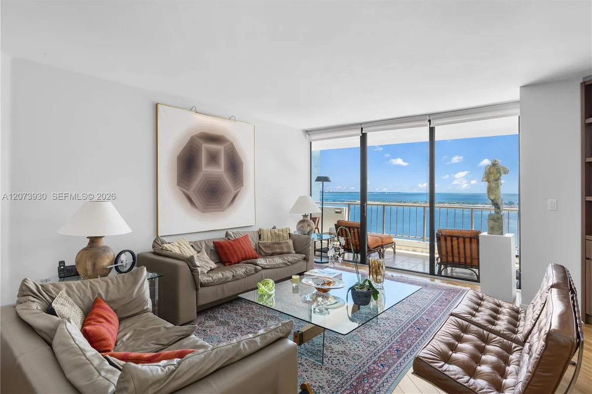 1581 Brickell Ave #1105, Miami: photo 1 of 54