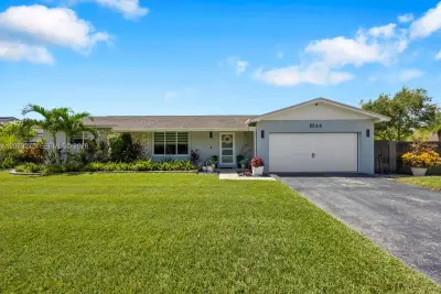 8144 SW 205th Ter, Cutler Bay: photo 1 of 13